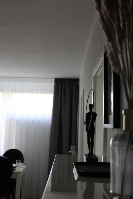 Uroczy, Jasny Apartament Oraz Bezplatny Parking! Apartment Krakow Exterior photo